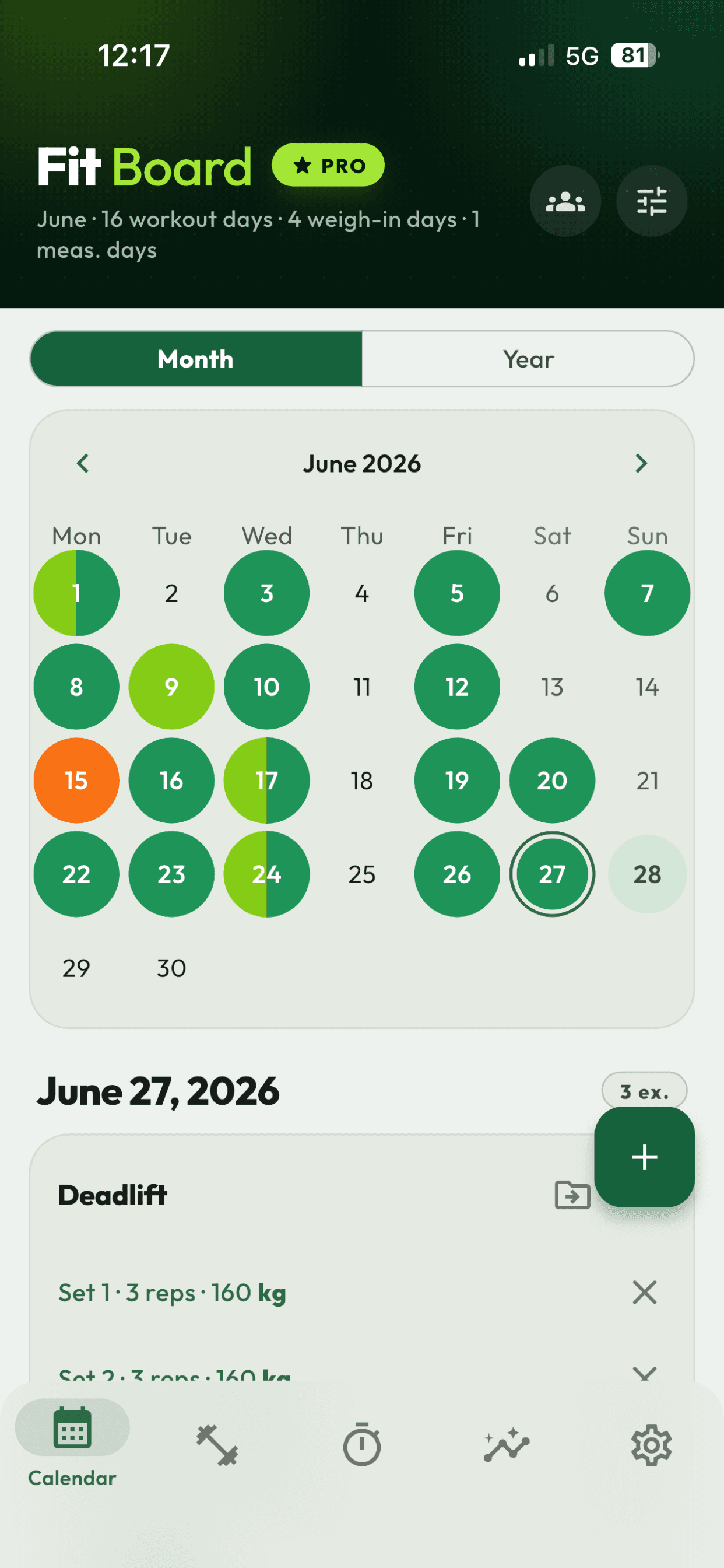 Month workout calendar in the Fit Board app